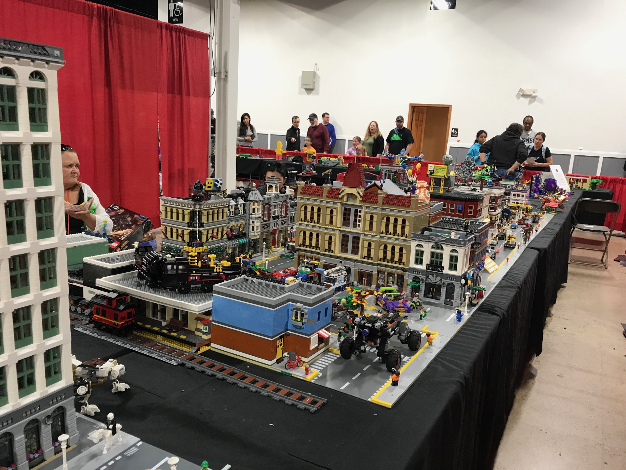 2017-04-23-brickfest-2017-17 photo