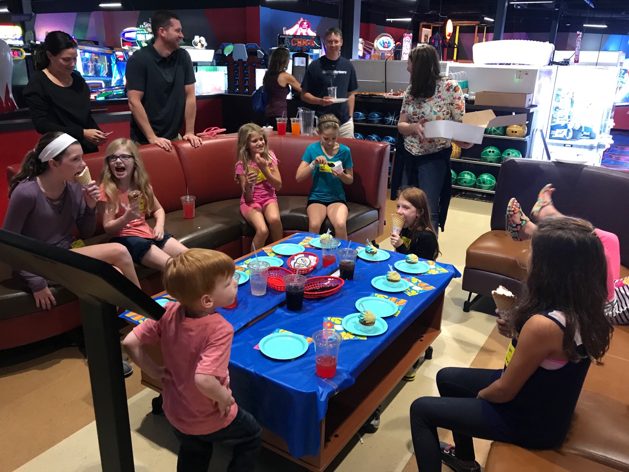 2017-10-02-twins-9th-birthday-04 photo